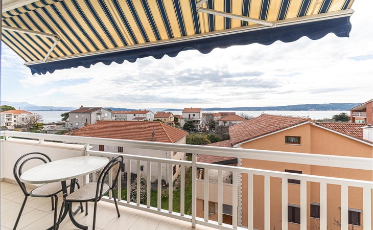 Beautiful apartment in Kastel Stafilic 1
