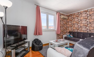 Lovely apartment in Cizici with WiFi 2