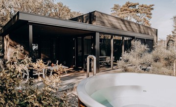 Luxe Familie Waterlodge + hottub (6p)  2