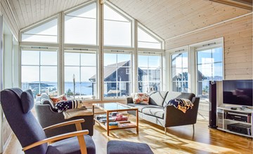 Gorgeous home in Sveio with WiFi 3