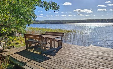 3 bedroom amazing home in Boxholm 2