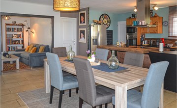 Lovely home in Campagnan 2