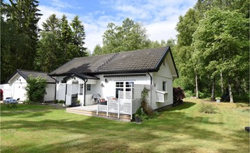 Cozy home in Hjo with WiFi 2