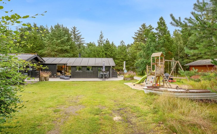 "Aleida" - 400m from the sea 1