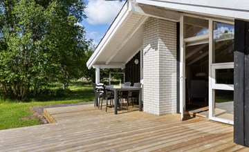 Stunning home in Strandby with WiFi 2
