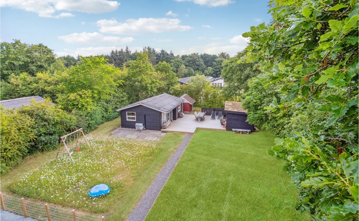 Nice home in Hemmet with kitchen 1
