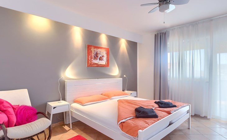 Geräumige Ferienwohnung Lavanda 4 1