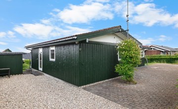 "Slava" - 75m from the sea 3