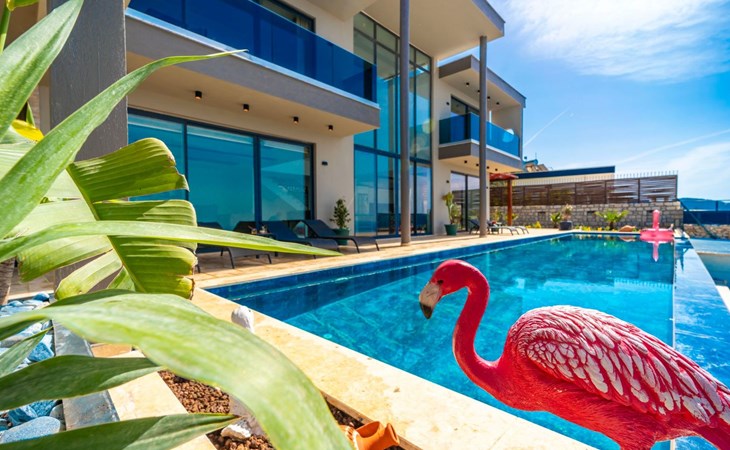 Moderne Luxusvilla mit Meerblick 1