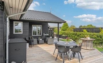 Cozy home in Juelsminde with WiFi 2