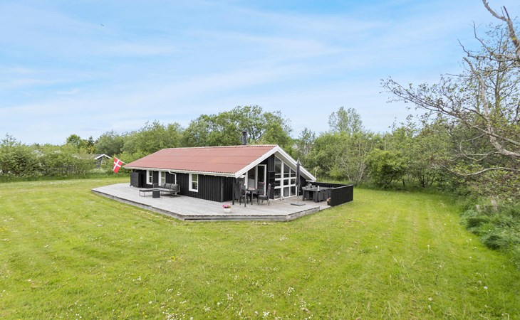Gorgeous home in Strandby with WiFi 1
