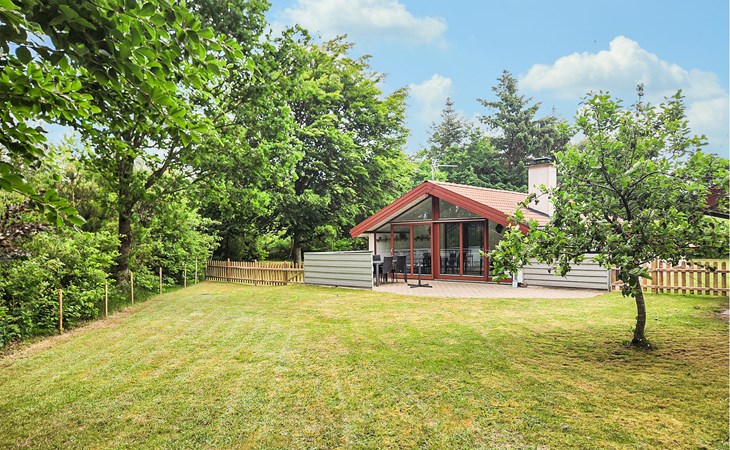 Beautiful home in Ulfborg with WiFi 1