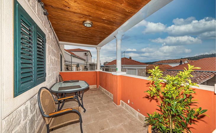 Gorgeous apartment in Slatine with WiFi 1