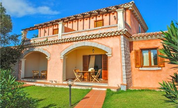 Cozy apartment in San Teodoro with WiFi 2