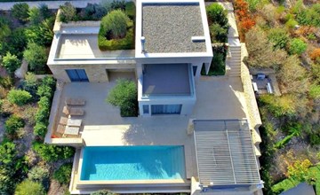 "Villa Charisma" mit eigenem Pool 3