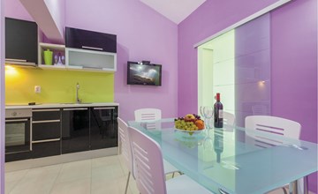 Awesome apartment in Kastel Stafilic 2