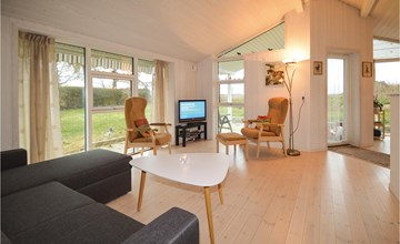 Stunning home in Borre 2