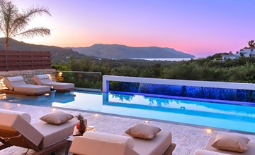 "Minoas Villa" mit Whirlpool 2