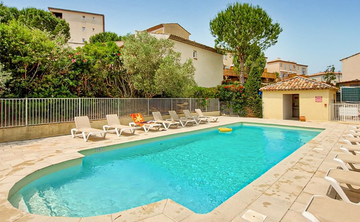 Maison à l'orée du golf 1