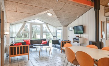 Nice home in Ebeltoft with sauna 3