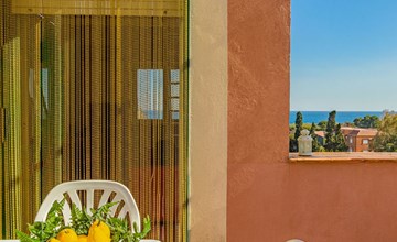 Calarosa"-Ferienwohnung am Strand 2