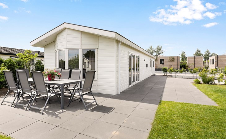 8-person chalet, four bedrooms. 1