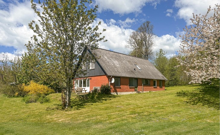 Nice home in Aakirkeby with WiFi 1