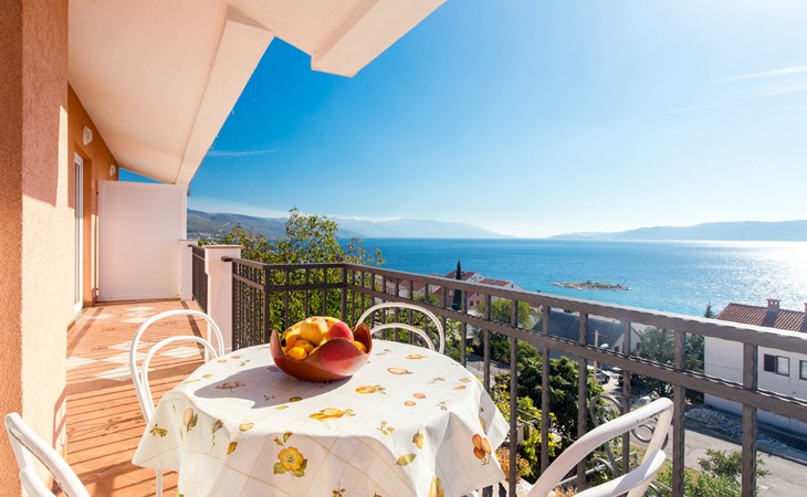 Valentina (NOV109) 1