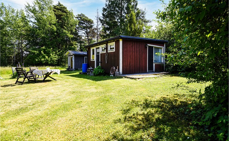 2 bedroom lovely home in Slite 1