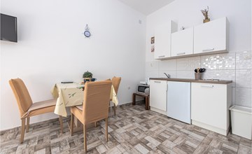 Stunning apartment in Vrsi with WiFi 3