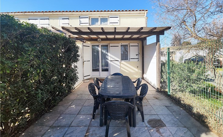 2 bedroom stunning home in Marseillan 1