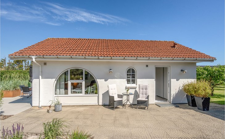 1 bedroom nice home in Hadsund 1