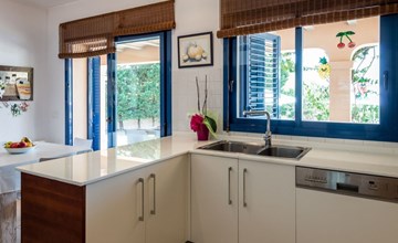 Villa in der Nähe des Zentrums und des Meeres 3