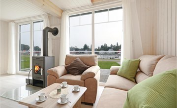 Beautiful home in Zerpenschleuse 3