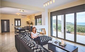 6 bedroom lovely home in Lasithi, Crete 2