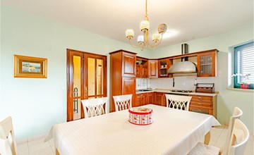 Nice apartment in Racisce with kitchen 3