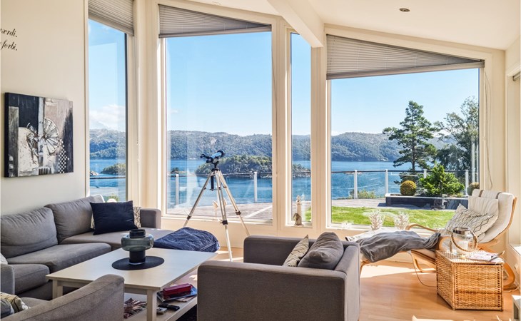 Stunning home in Lyngdal 1