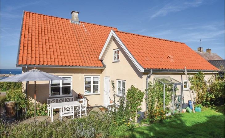Gorgeous home in Tranekær with kitchen 1