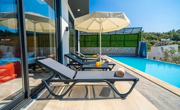 Luxuriöse Villa "Sard 3" mit Jacuzzi 3