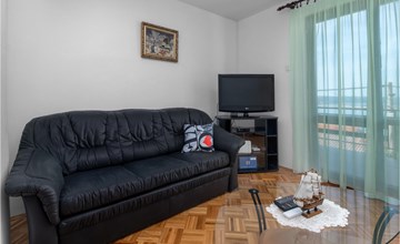 Cozy apartment in Dramalj with kitchen 3
