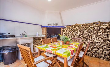 6 bedroom gorgeous home in Godelleta 2