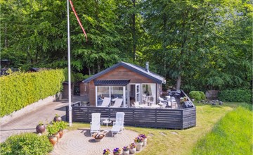 Gorgeous home in Børkop with kitchen 2