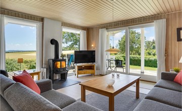 Nice home in Hejls with kitchen 3