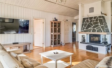 Lovely home in Uddevalla with kitchen 3