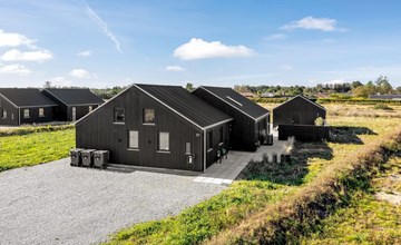 "Stenkil" - 1.2km from the sea 2