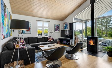 Amazing home in Tarm with kitchen 3
