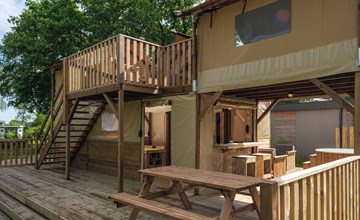 Tree house with hot tub | 6 people  3