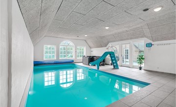 7 bedroom awesome home in Ulfborg 2