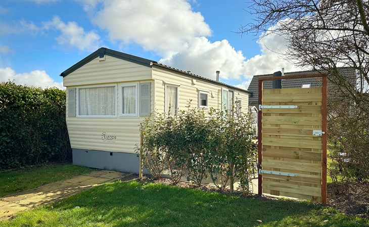 Chalet 588 1
