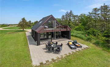 Stunning home in Skjern with kitchen 2